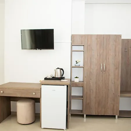 Alv Rent Gæstehus Vlorë