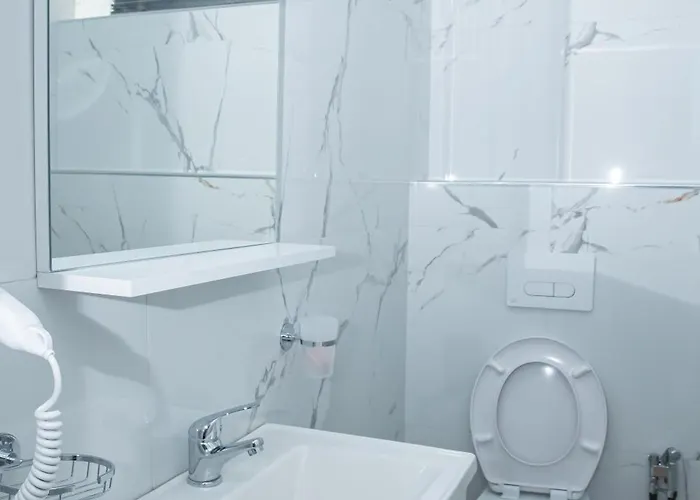 Alv Rent Penzion Vlorë