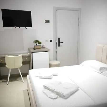Gasthof Alv Rent Vlorë