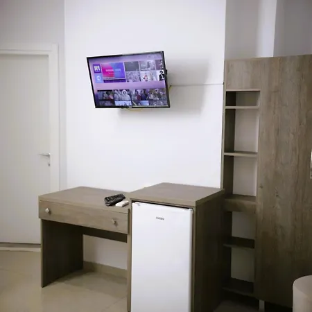 Alv Rent Gasthof Vlorë