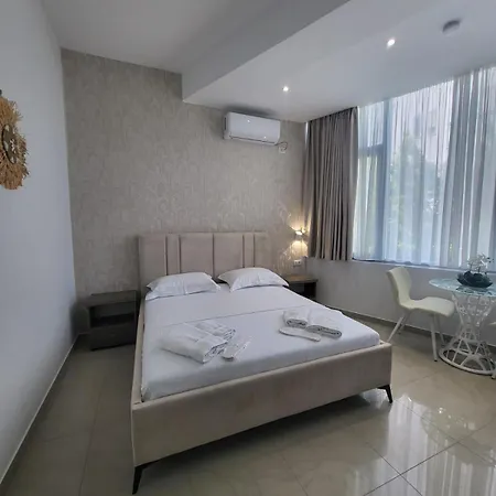Alv Rent 3* Vlorë